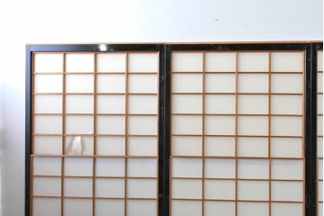 ヴィンテージ建具　昭和中期　高級品‼　腰板黒柿材　枠漆塗り　黒柿材ならではの個性的な杢目が目を引く雪見障子戸4枚セット　(R-086061)