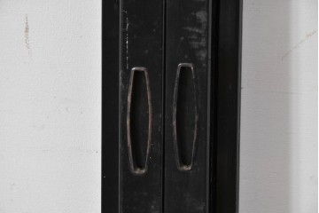 ヴィンテージ建具　昭和中期　高級品‼　腰板黒柿材　枠漆塗り　黒柿材ならではの個性的な杢目が目を引く雪見障子戸4枚セット　(R-086061)