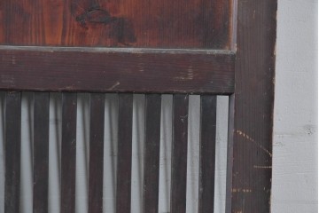 和製アンティーク　明治から大正期　時代を感じる木味と格子が味わい深い格子帯戸2枚セット　(R-086062)
