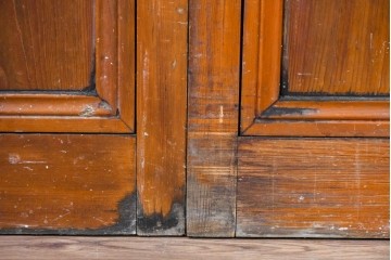 ヴィンテージ建具　昭和中期　レトロなガラス使いが魅力のガラス戸4枚セット　(R-086063)