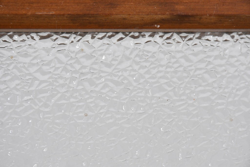 ヴィンテージ建具　昭和中期　レトロなガラス使いが魅力のガラス戸4枚セット　(R-086063)