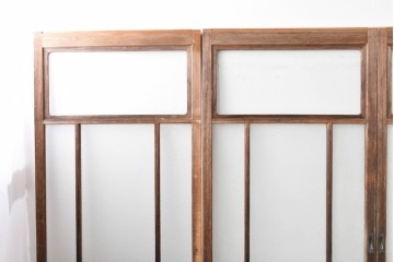 ヴィンテージ建具　昭和中期　レトロなガラス使いが魅力のガラス戸4枚セット　(R-086063)