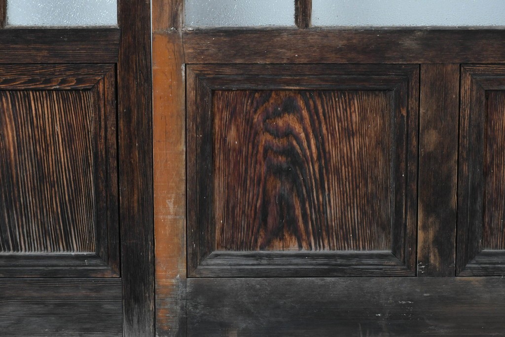 ヴィンテージ建具　昭和中期　レトロなガラス使いが魅力のガラス戸4枚セット　(R-086063)