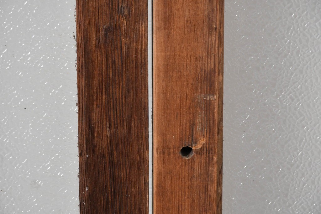 ヴィンテージ建具　昭和中期　レトロなガラス使いが魅力のガラス戸4枚セット　(R-086063)