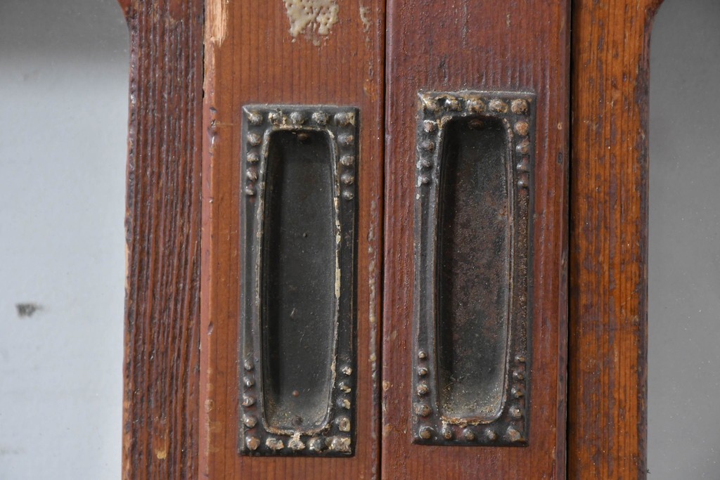 アンティーク建具　昭和初期から中期　細やかな格子とやわらかな光を通す裏ガラス入りの幅狭格子戸4枚セット　(R-086065)