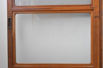 アンティーク建具　昭和初期から中期　細やかな格子とやわらかな光を通す裏ガラス入りの幅狭格子戸4枚セット　(R-086065)