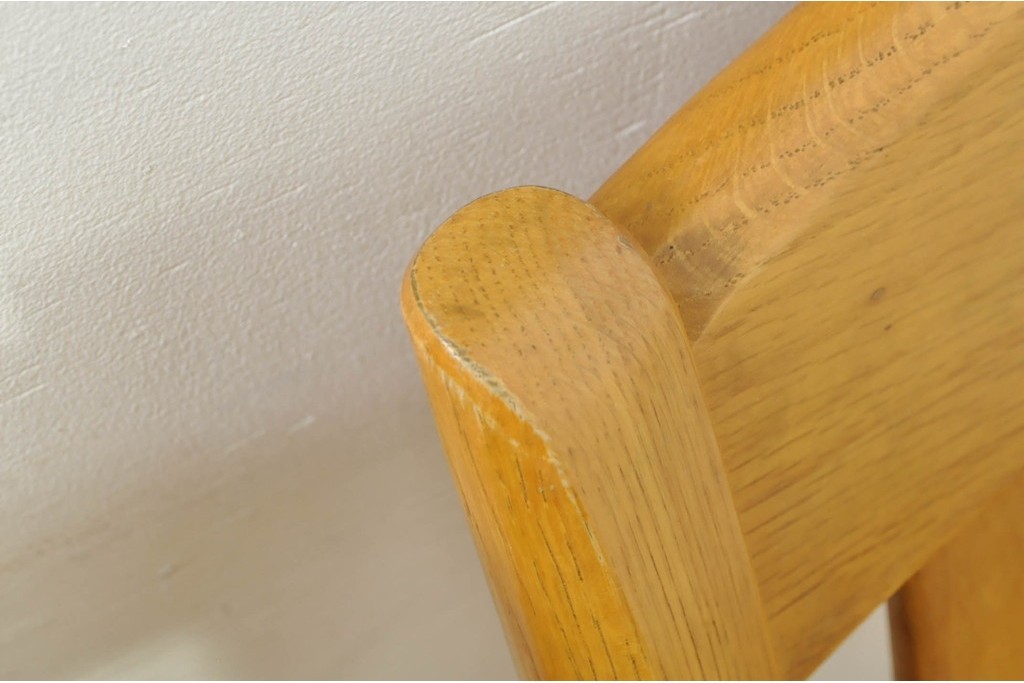 中古　柏木工(KASHIWA)　楢材　素朴な木の表情が楽しめるダイニングチェア4脚セット　(R-086066)