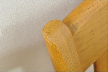 中古　柏木工(KASHIWA)　楢材　素朴な木の表情が楽しめるダイニングチェア4脚セット　(R-086066)