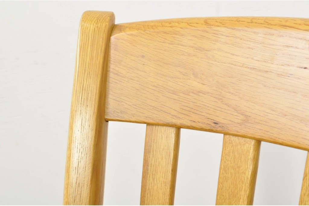 中古　柏木工(KASHIWA)　楢材　素朴な木の表情が楽しめるダイニングチェア4脚セット　(R-086066)