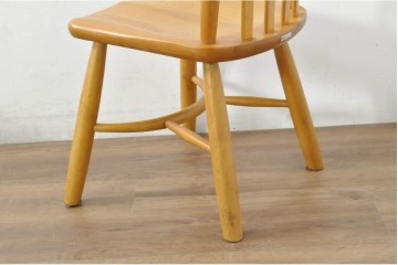 中古　柏木工(KASHIWA)　楢材　素朴な木の表情が楽しめるダイニングチェア4脚セット　(R-086066)