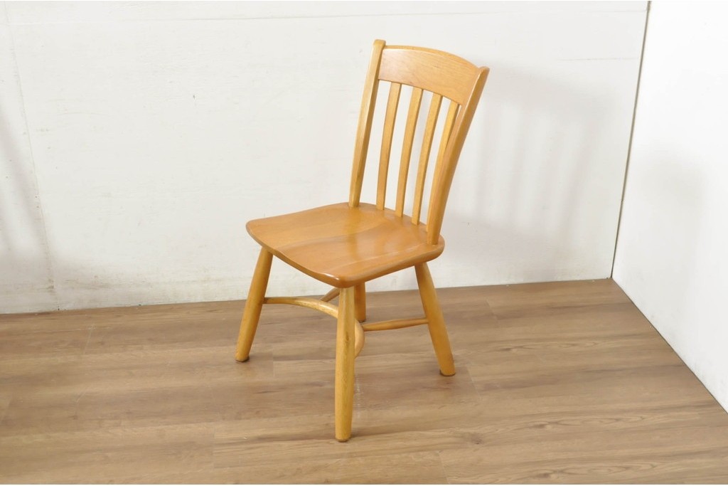 中古　柏木工(KASHIWA)　楢材　素朴な木の表情が楽しめるダイニングチェア4脚セット　(R-086066)