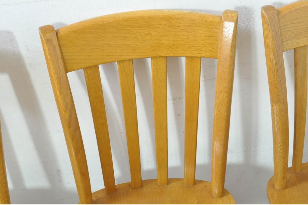 中古　柏木工(KASHIWA)　楢材　素朴な木の表情が楽しめるダイニングチェア4脚セット　(R-086066)