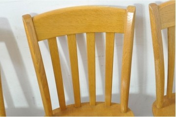 中古　柏木工(KASHIWA)　楢材　素朴な木の表情が楽しめるダイニングチェア4脚セット　(R-086066)