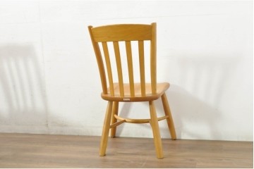 中古　柏木工(KASHIWA)　楢材　素朴な木の表情が楽しめるダイニングチェア4脚セット　(R-086066)