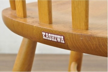 中古　柏木工(KASHIWA)　楢材　素朴な木の表情が楽しめるダイニングチェア4脚セット　(R-086066)