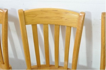 中古　柏木工(KASHIWA)　楢材　素朴な木の表情が楽しめるダイニングチェア4脚セット　(R-086066)