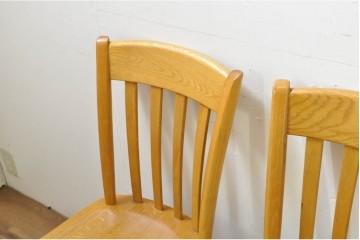 中古　柏木工(KASHIWA)　楢材　素朴な木の表情が楽しめるダイニングチェア4脚セット　(R-086066)