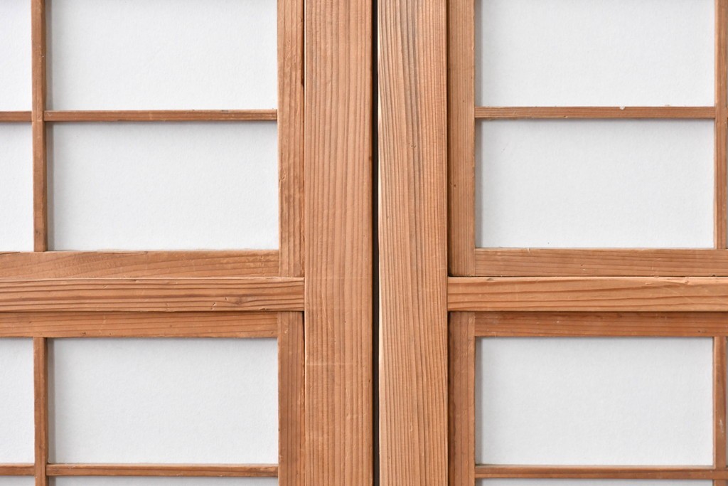 アンティーク建具　大正期　裏障子付き　味わいある木味が楽しめる幅狭格子戸4枚セット　(R-086067)
