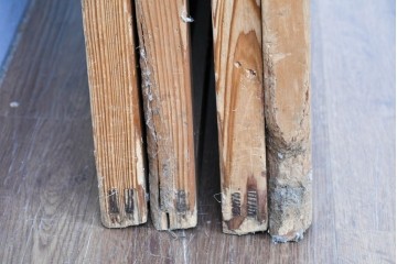 アンティーク建具　大正期　裏障子付き　味わいある木味が楽しめる幅狭格子戸4枚セット　(R-086067)