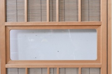 ヴィンテージ建具　昭和後期　明るい木色と簾使いが涼やかな幅狭簾戸2枚セット　(R-086068)