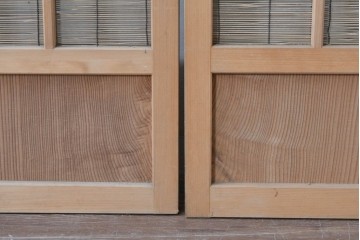 ヴィンテージ建具　昭和後期　明るい木色と簾使いが涼やかな幅狭簾戸2枚セット　(R-086068)