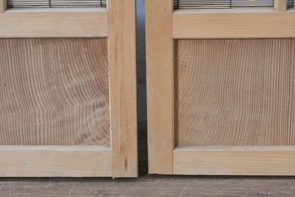 ヴィンテージ建具　昭和後期　明るい木色と簾使いが涼やかな幅狭簾戸2枚セット　(R-086068)