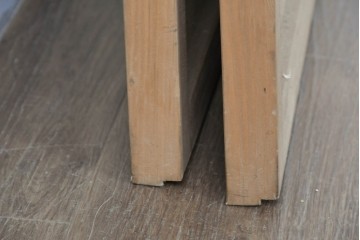 ヴィンテージ建具　昭和後期　明るい木色と簾使いが涼やかな幅狭簾戸2枚セット　(R-086068)