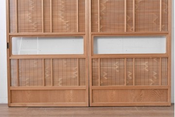 ヴィンテージ建具　昭和後期　細やかな簾とガラス窓が涼やかな簾戸2枚セット　(R-086069)