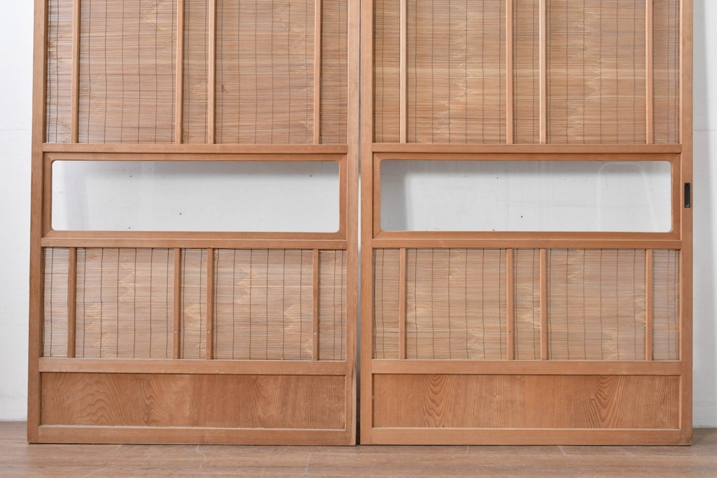 ヴィンテージ建具　昭和後期　細やかな簾とガラス窓が涼やかな簾戸2枚セット　(R-086069)