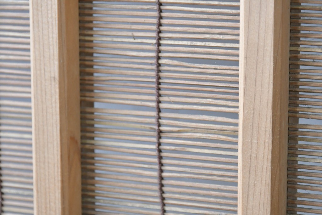 ヴィンテージ建具　昭和後期　細やかな簾とガラス窓が涼やかな簾戸4枚セット　(R-086070)