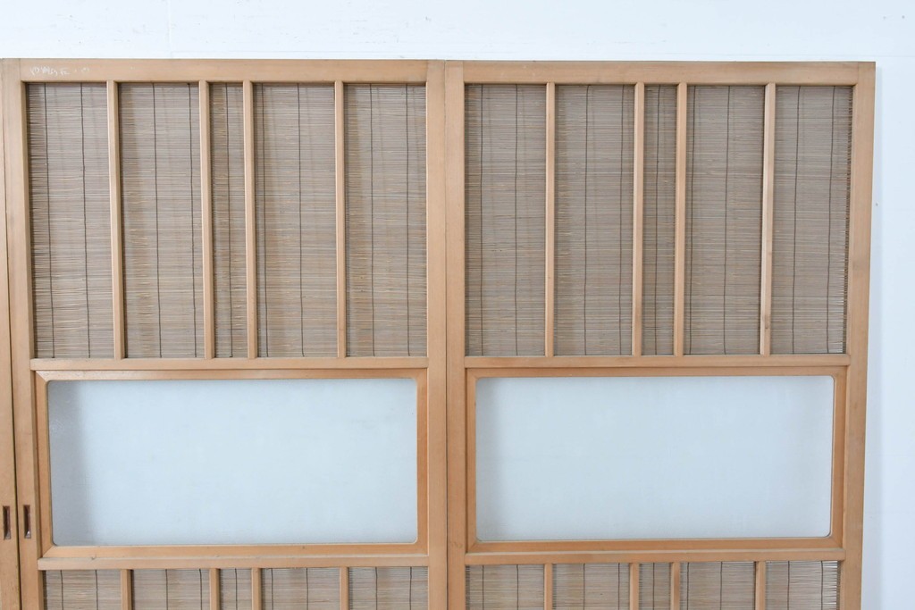 ヴィンテージ建具　昭和後期　細やかな簾とガラス窓が涼やかな簾戸4枚セット　(R-086070)