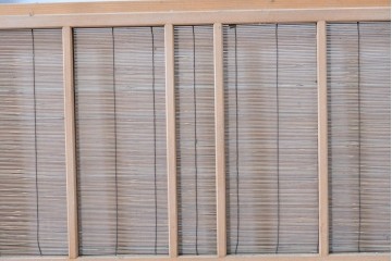 ヴィンテージ建具　昭和後期　細やかな簾とガラス窓が涼やかな簾戸4枚セット　(R-086070)