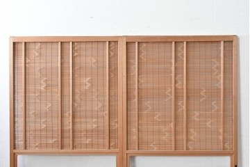 ヴィンテージ建具　昭和後期　細やかな簾とガラス窓が涼やかな簾戸2枚セット　(R-086071)