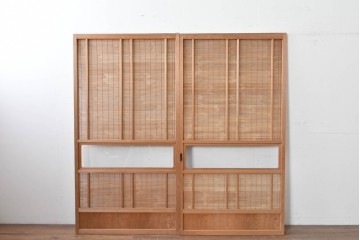 ヴィンテージ建具　昭和後期　細やかな簾とガラス窓が涼やかな簾戸2枚セット　(R-086071)