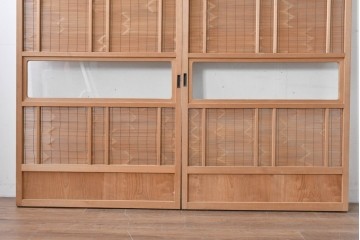 ヴィンテージ建具　昭和後期　細やかな簾とガラス窓が涼やかな簾戸2枚セット　(R-086072)