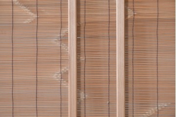 ヴィンテージ建具　昭和後期　細やかな簾とガラス窓が涼やかな簾戸2枚セット　(R-086072)