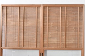 ヴィンテージ建具　昭和後期　細やかな簾とガラス窓が涼やかな簾戸2枚セット　(R-086072)