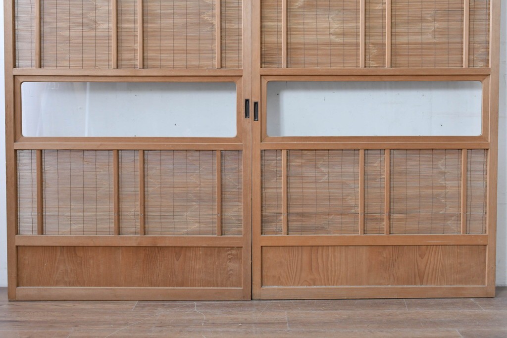 ヴィンテージ建具　昭和後期　細やかな簾とガラス窓が涼やかな簾戸2枚セット　(R-086072)