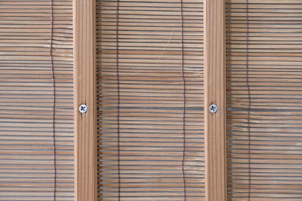 ヴィンテージ建具　昭和後期　細やかな簾とガラス窓が涼やかな簾戸2枚セット　(R-086072)