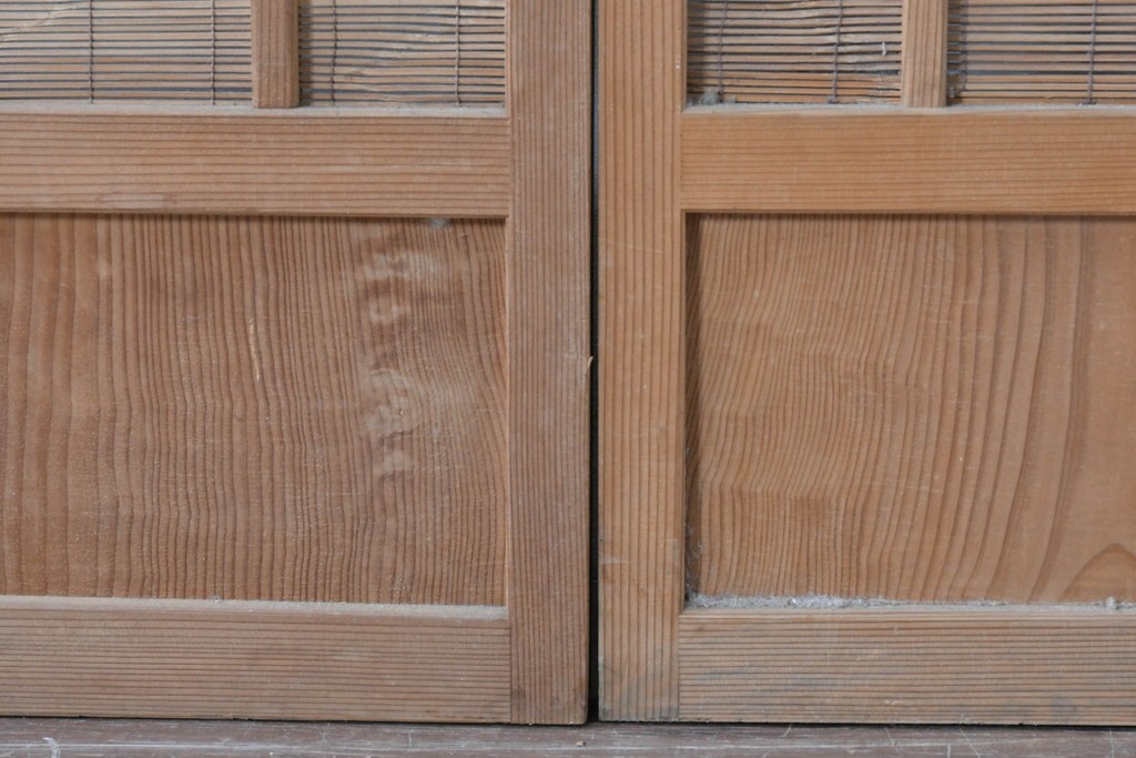 ヴィンテージ建具　昭和後期　細やかな簾とガラス窓が涼やかな簾戸2枚セット　(R-086072)