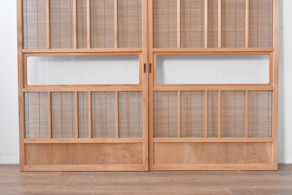 ヴィンテージ建具　昭和後期　細やかな簾とガラス窓が涼やかな簾戸2枚セット　(R-086073)