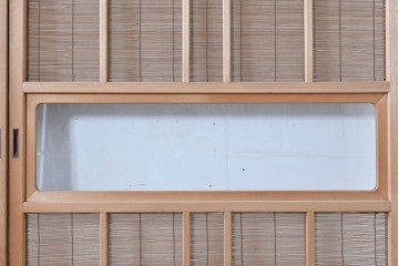 ヴィンテージ建具　昭和後期　細やかな簾とガラス窓が涼やかな簾戸2枚セット　(R-086073)