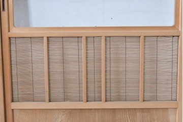ヴィンテージ建具　昭和後期　細やかな簾とガラス窓が涼やかな簾戸2枚セット　(R-086073)