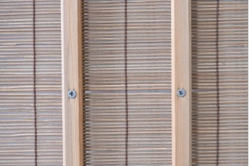 ヴィンテージ建具　昭和後期　細やかな簾とガラス窓が涼やかな簾戸2枚セット　(R-086073)