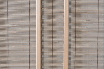 ヴィンテージ建具　昭和後期　細やかな簾とガラス窓が涼やかな簾戸2枚セット　(R-086073)