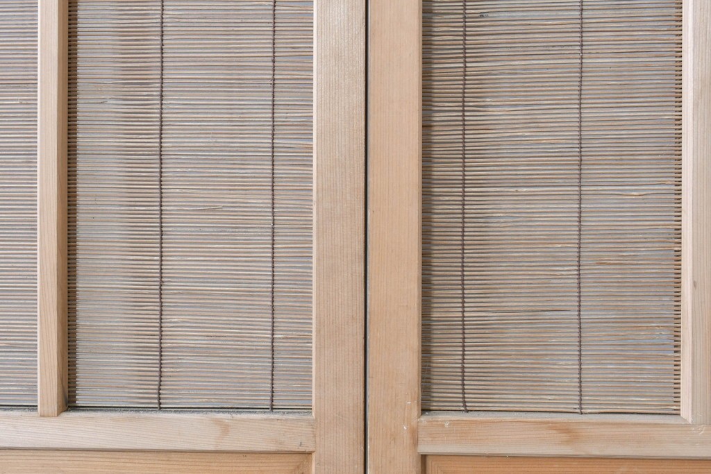 ヴィンテージ建具　昭和後期　細やかな簾とガラス窓が涼やかな簾戸2枚セット　(R-086073)