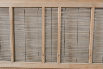 ヴィンテージ建具　昭和後期　細やかな簾とガラス窓が涼やかな簾戸2枚セット　(R-086073)