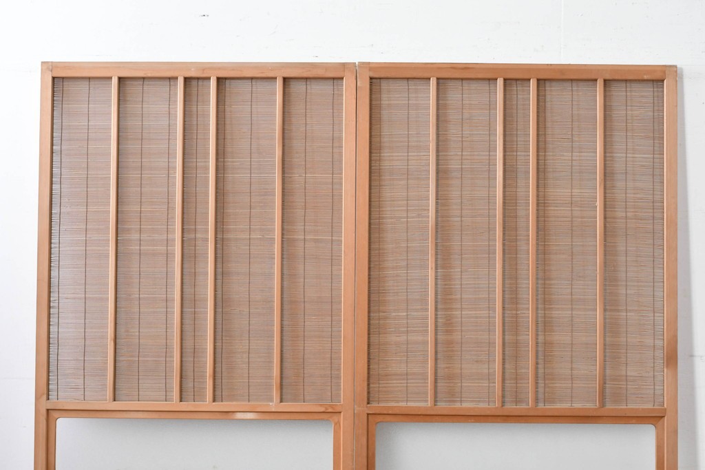 ヴィンテージ建具　昭和後期　細やかな簾とガラス窓が涼やかな簾戸2枚セット　(R-086074)