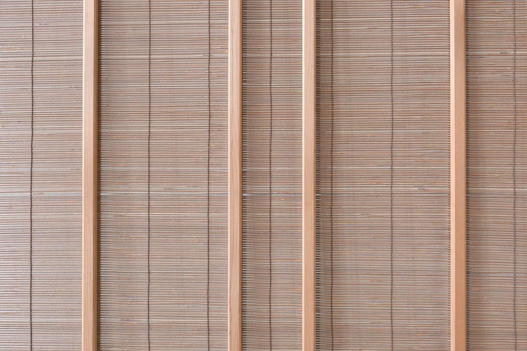 ヴィンテージ建具　昭和後期　細やかな簾とガラス窓が涼やかな簾戸2枚セット　(R-086074)