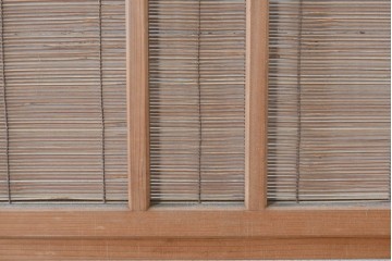 ヴィンテージ建具　昭和後期　細やかな簾とガラス窓が涼やかな簾戸2枚セット　(R-086074)